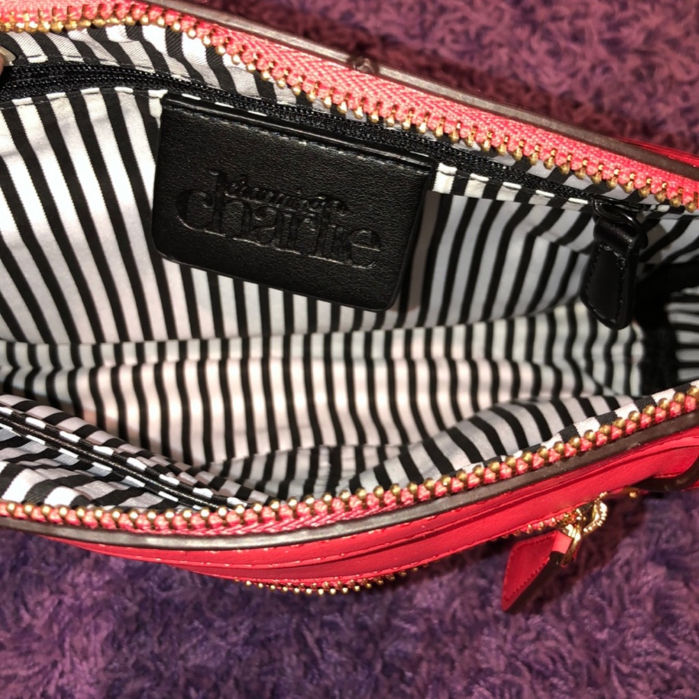 Purse - Picture 3 of 3